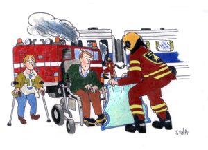 Piirroskuva, jossa yhdellä henkilöllä on kävelysauvat ja toinen henkilö on pyörätuolissa. Pelastaja on laittamassa pyörätuolissa istuvan päälle vilttiä. Takana näkyy paloauto ja juna, jonka ikkunasta tulee savua.