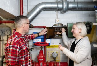Automaattinen sammutuslaitteisto.